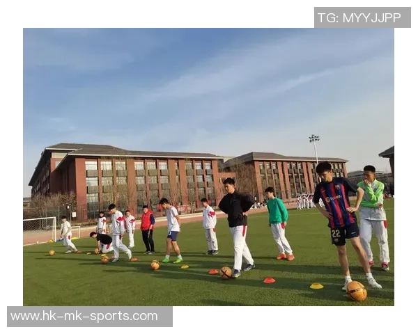 推动国家校园足球政策发展促进青少年全面素质提升与健康成长 推动国家校园足球政策发展促进青少年全面素质提升与健康成长